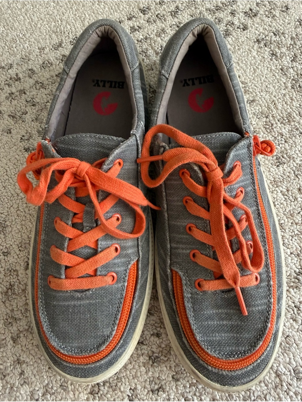 Billy Classic Low Top Zippered Sneaker Sz 5 Kids Adaptive